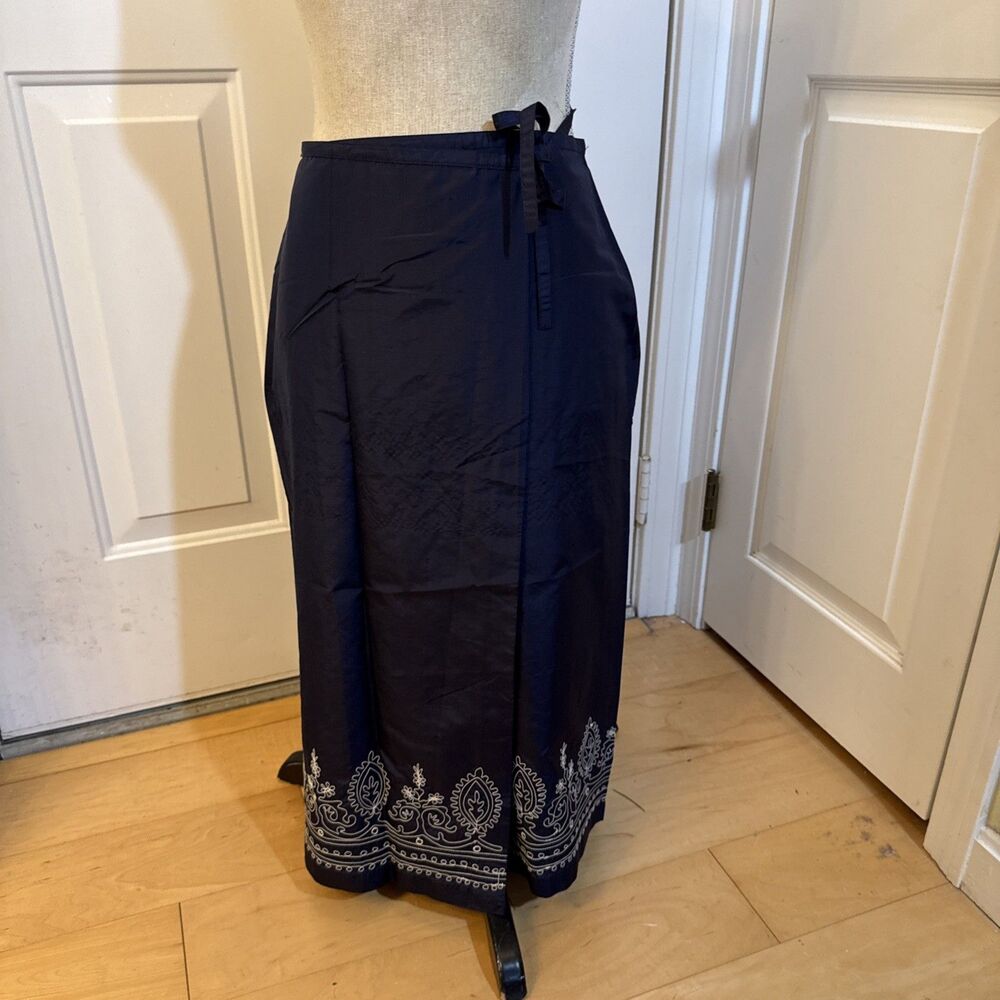 SILK WRAP SKIRT Arden B 100% Silk Dark Blue With White Embroidery Long Size 2